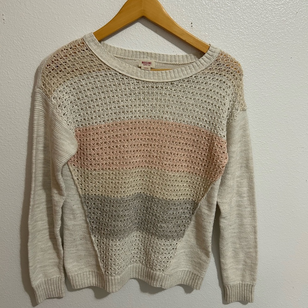 Women’s Mossimo sweater size M